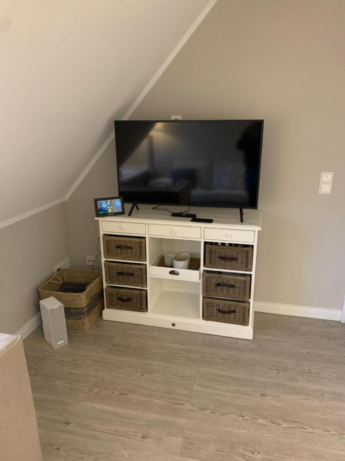 Keitum - Hochwertig Und Gemuetlich Wohnen Unter Reet Apartment ภายนอก รูปภาพ